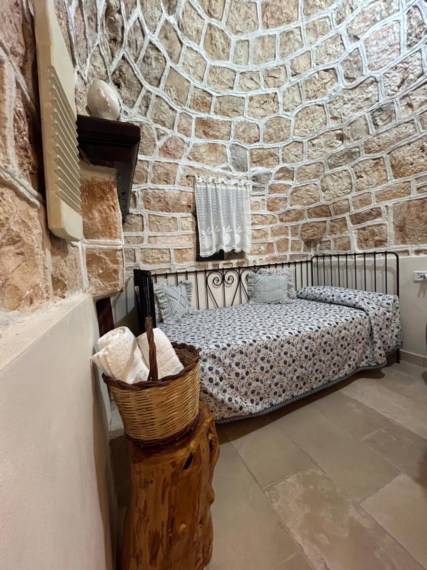 Вилла Trullo Elisabetta Челье-Мессапика Экстерьер фото