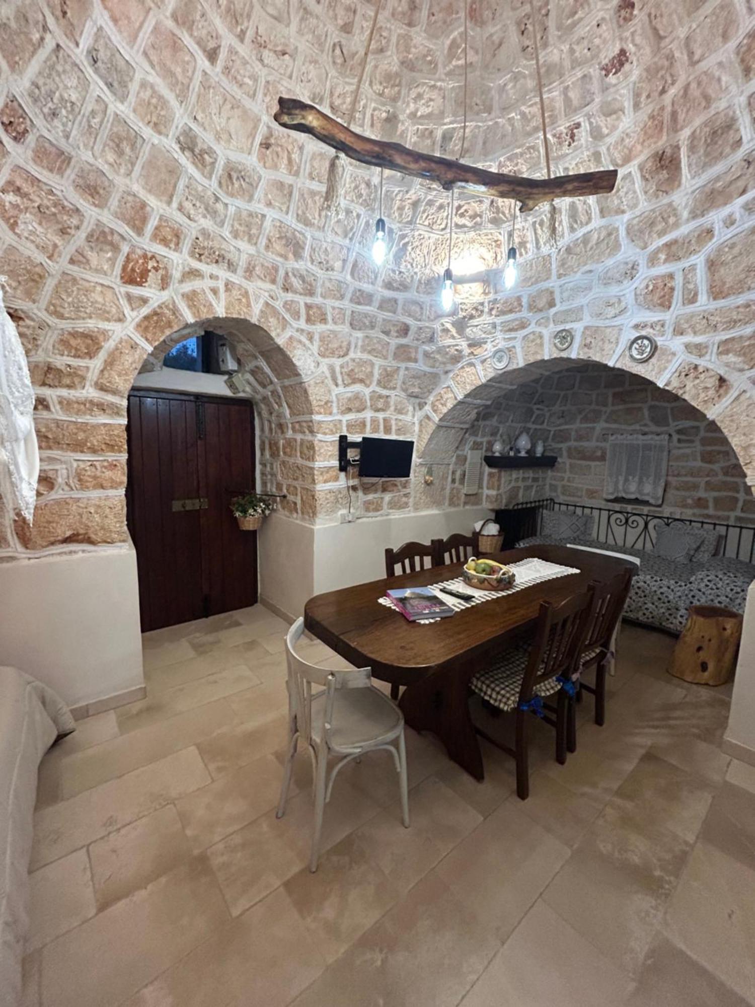 Вилла Trullo Elisabetta Челье-Мессапика Экстерьер фото